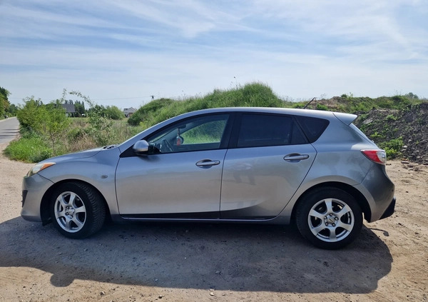 Mazda 3 cena 15900 przebieg: 254000, rok produkcji 2009 z Łęczyca małe 67